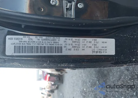 2017 Ram 1500 Express 4X4 5'7 Box z USA, uszkodzony, nr VIN 3C6RR7KT0HG660079